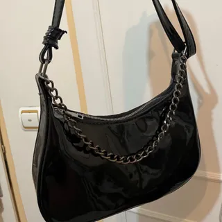 کیف مشکی ورنی مجلسی