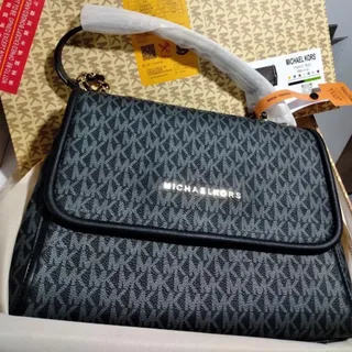 نیوکالکشن مایکل کورس