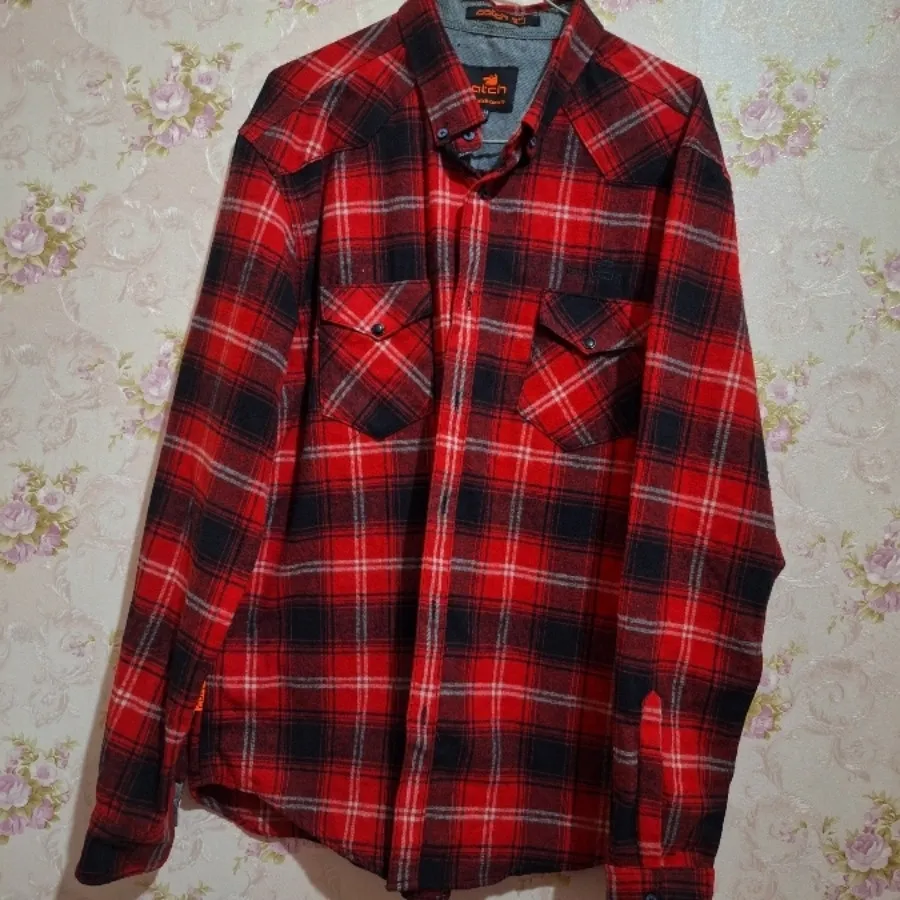 پیراهن پشمی