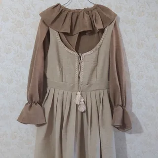 شومیز و سارافون