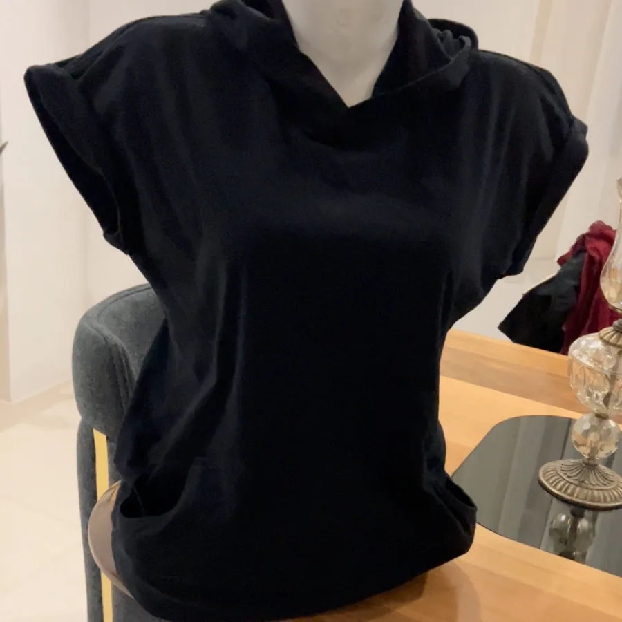 هودی کلاهدار