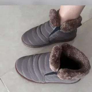 نیم بوت اورحینال