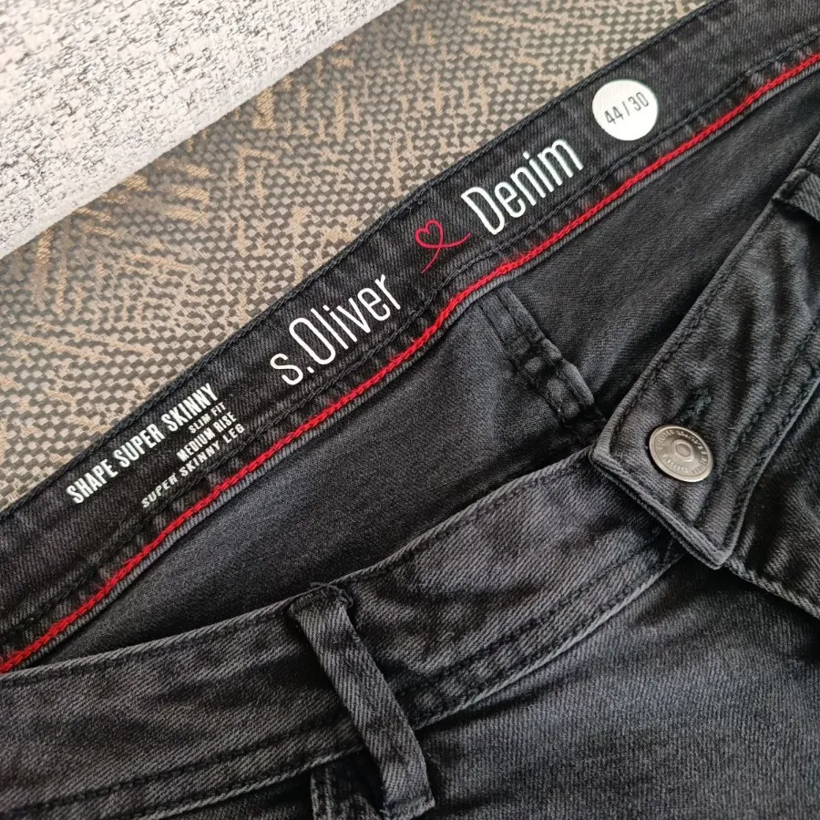 شلوار جین زنانه