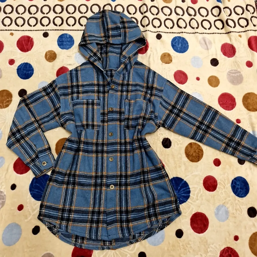 شکت پاییزه چهارخونه آبی