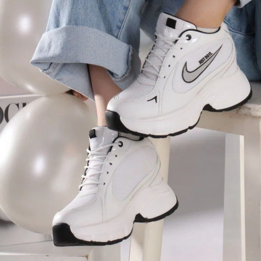 کتونی لژدار نایک