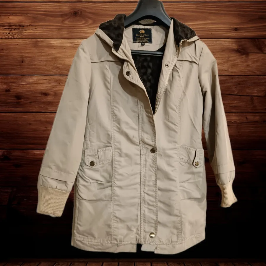 کاپشن ضد آب برندQueen cro