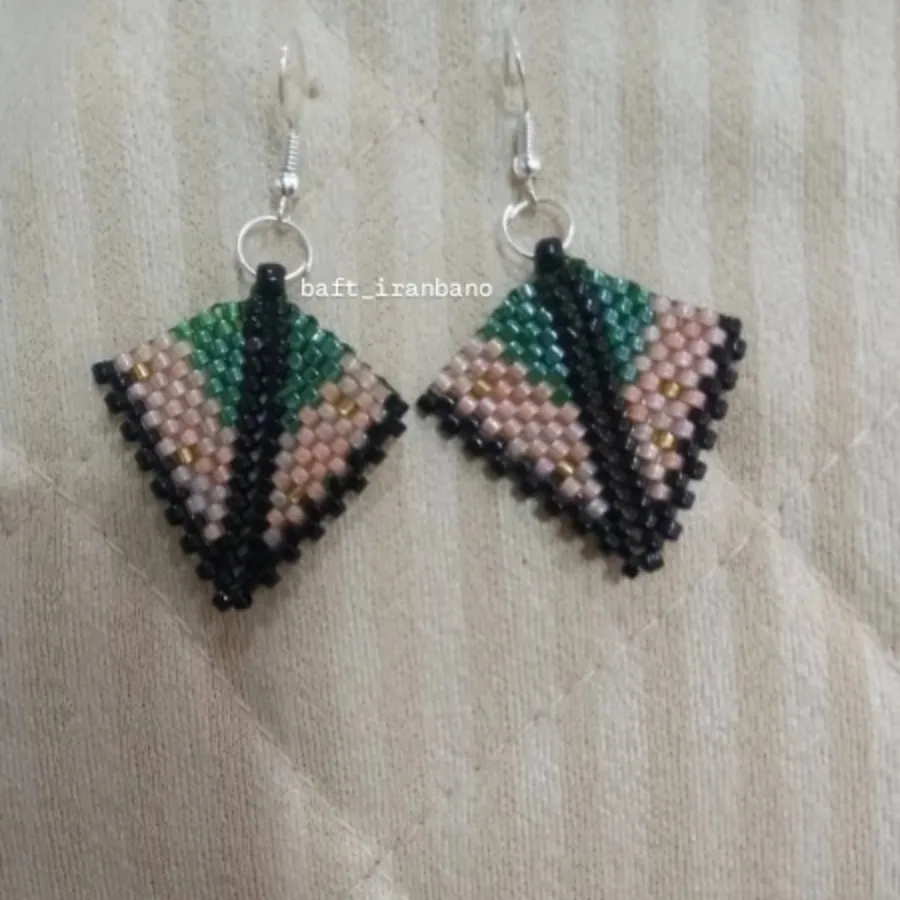 گوشواره پروانه منجق