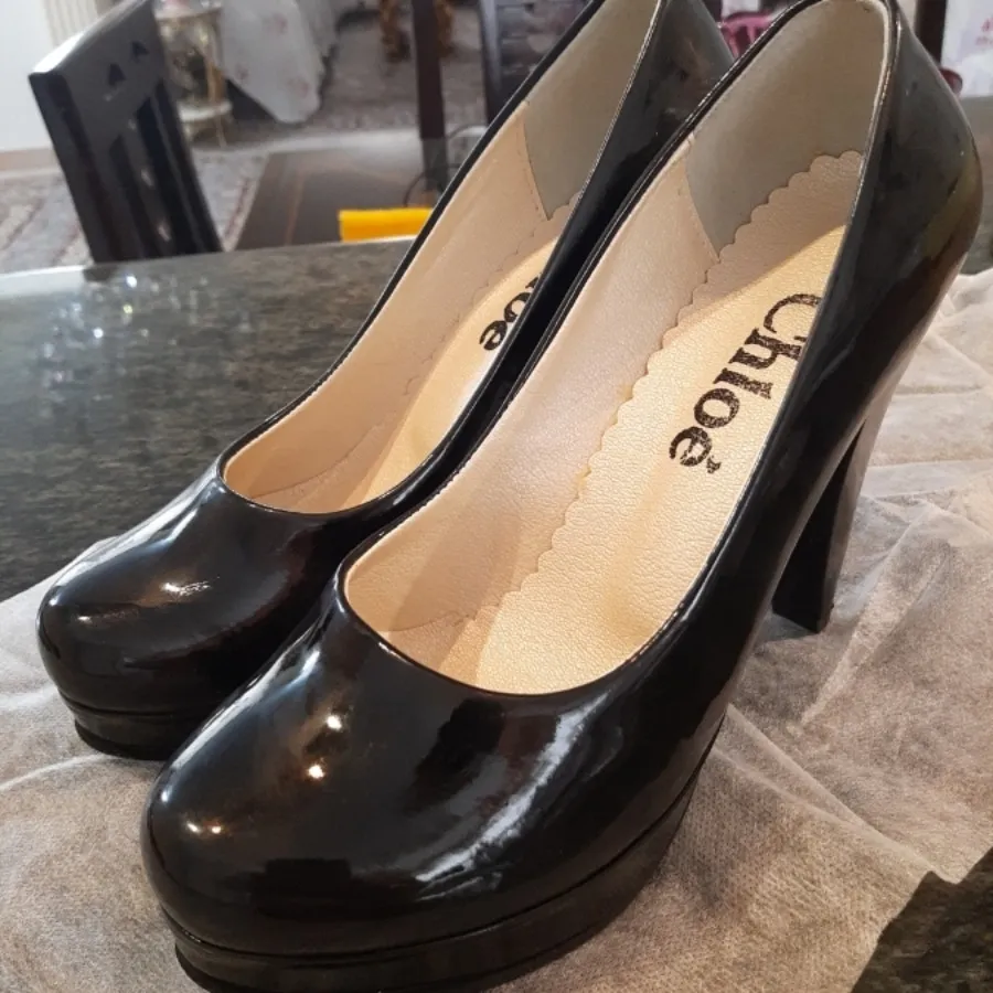 کفش مجلسی ورنی برند