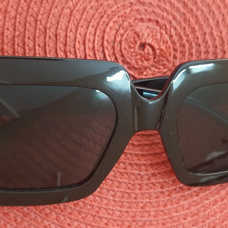 عینک افتابی