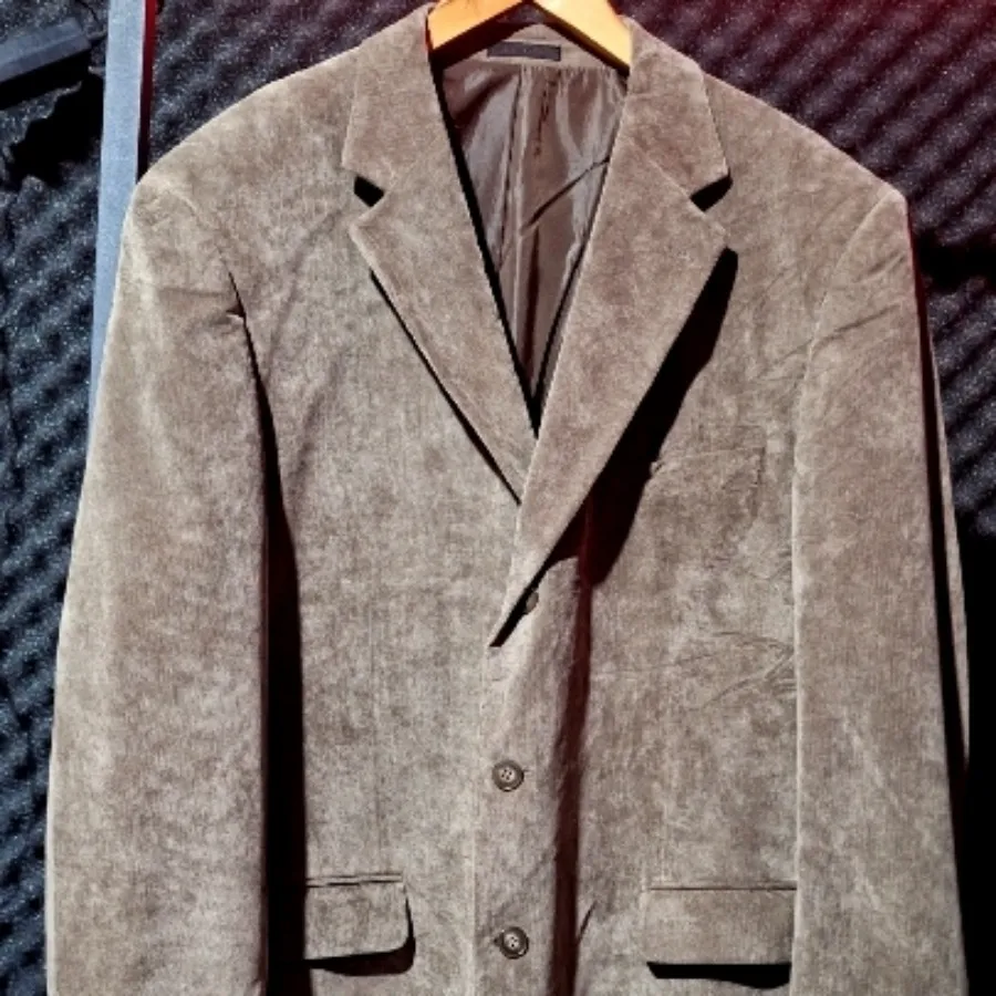 کت مخمل برند Andrew Fezza