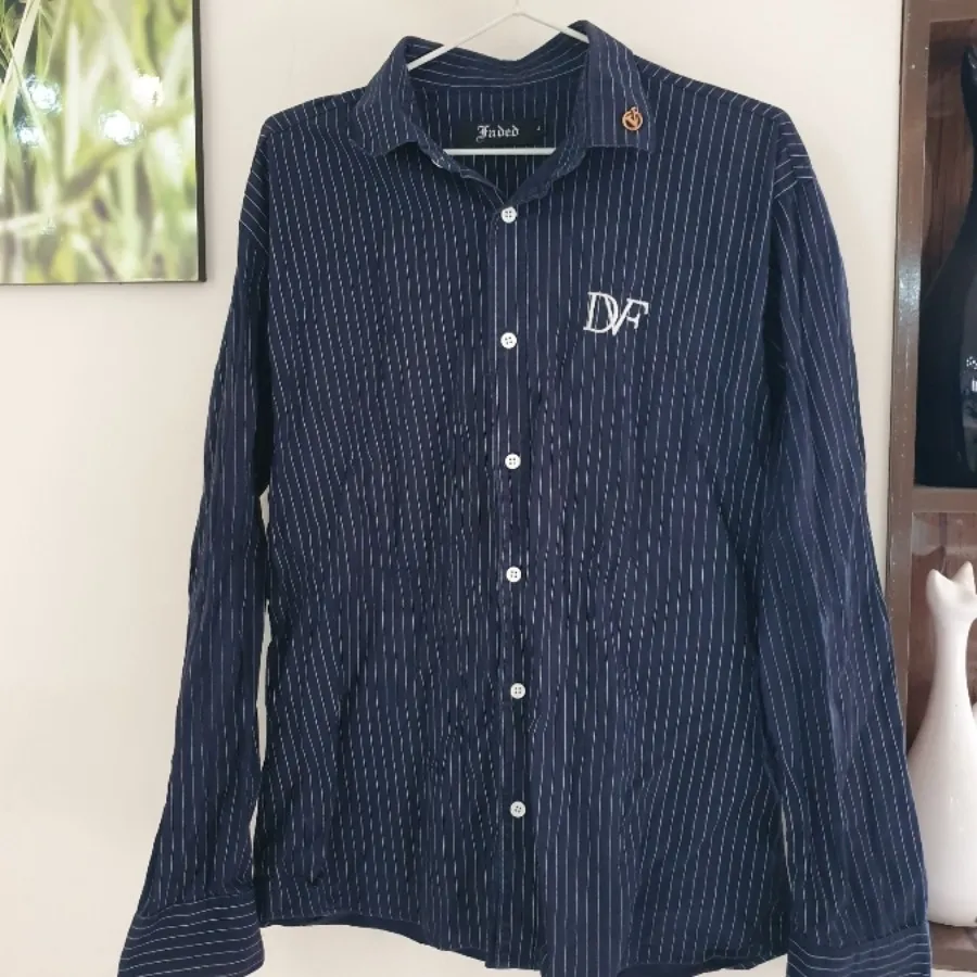 پیراهن مردانه