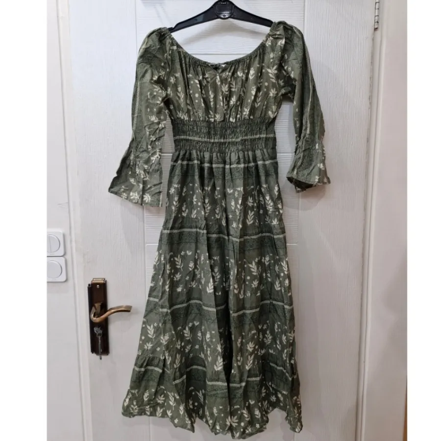 پیراهن زنانه