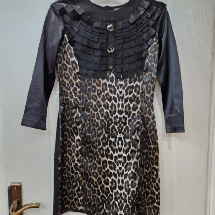 پیراهن زنانه