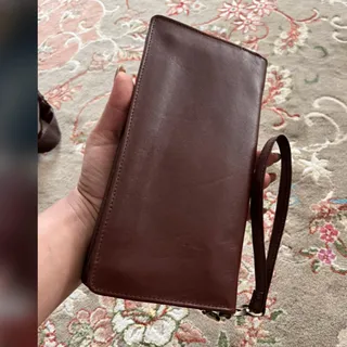 کیف پول دستی