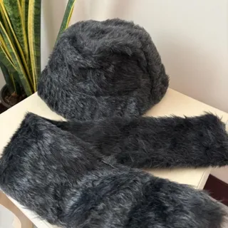 کلاه و شال گردن