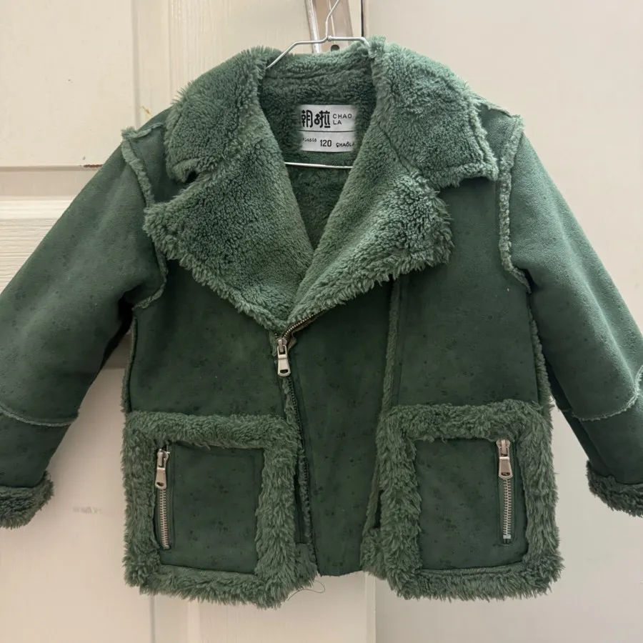 کاپشن خز بچه گانه