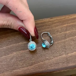 گوشواره ابی