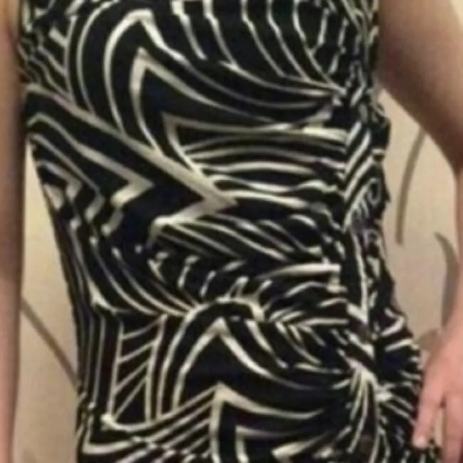 لباسهای مانده ازمزون