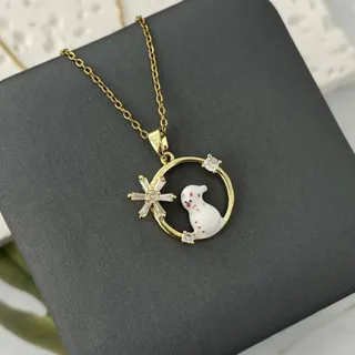 گردنبندادم برفی و درخت