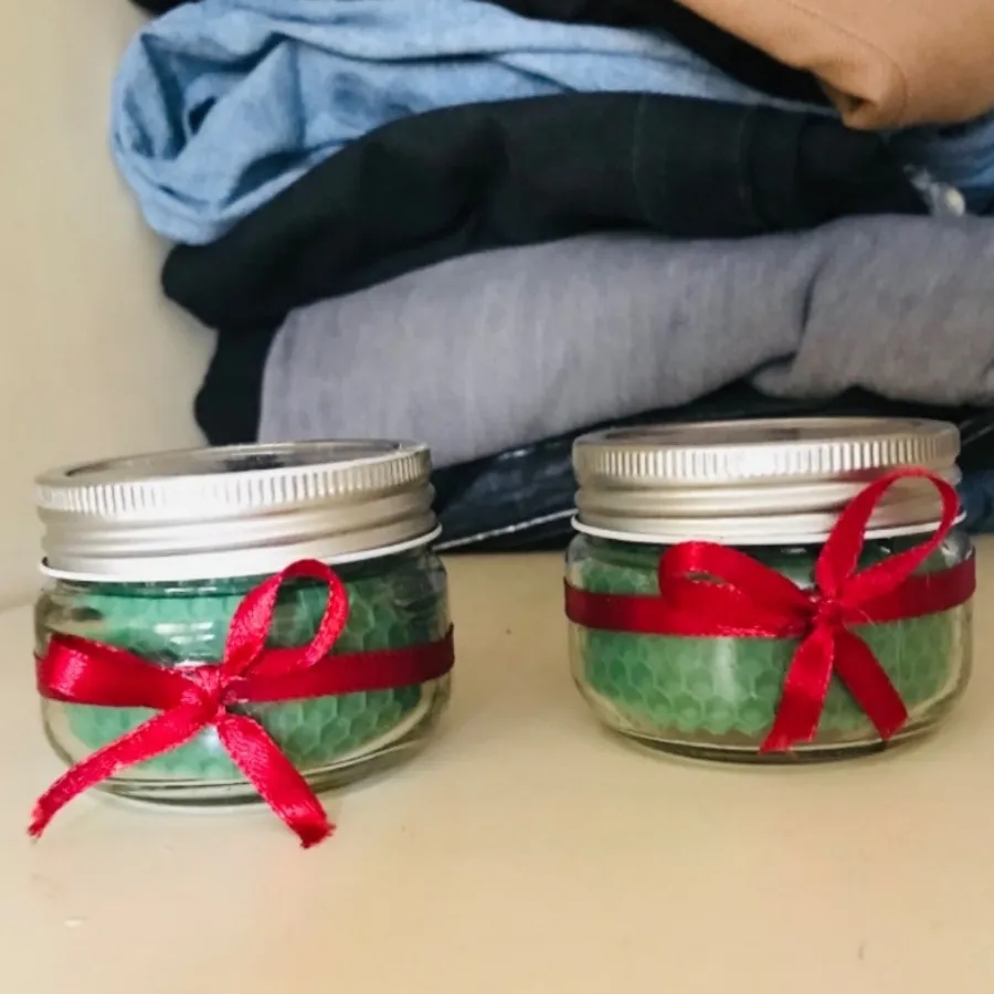 یک جفت شمع یلدا در دار