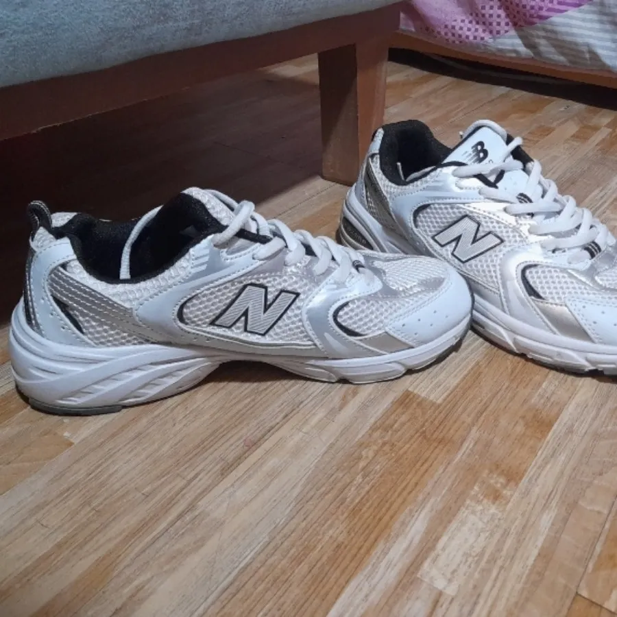 کتونی نیوبالانس530