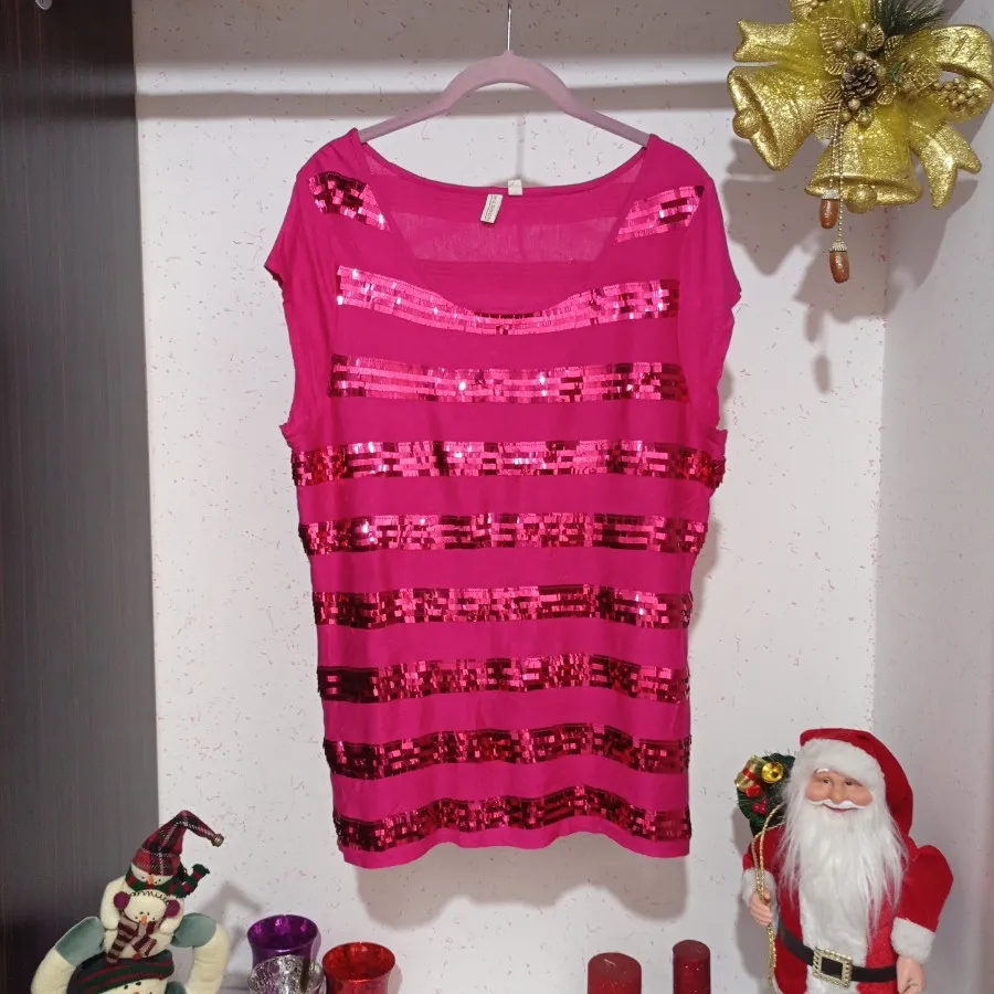 تیشرت پولکی