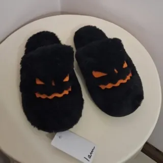 دمپایی رو فرشی