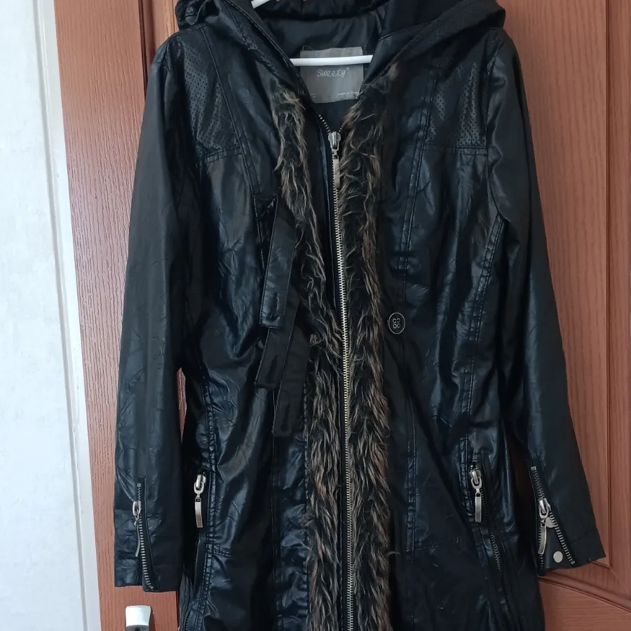 کاپشن  زنانه چرم اصل ترک