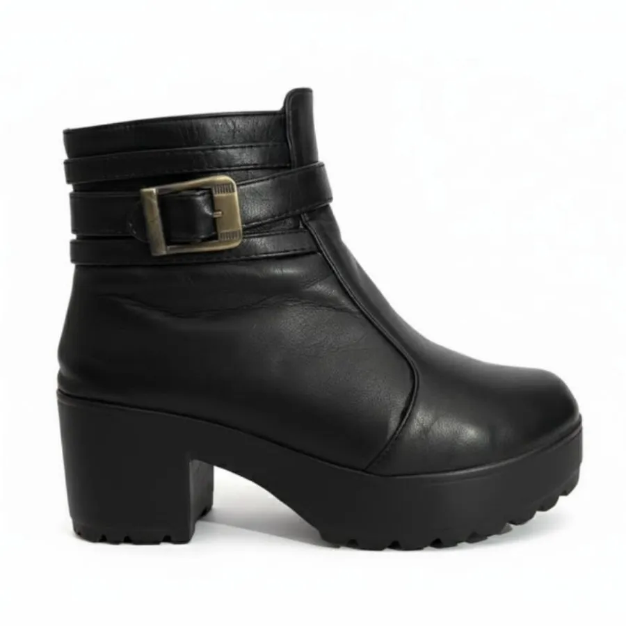 بوت چرم زنانه