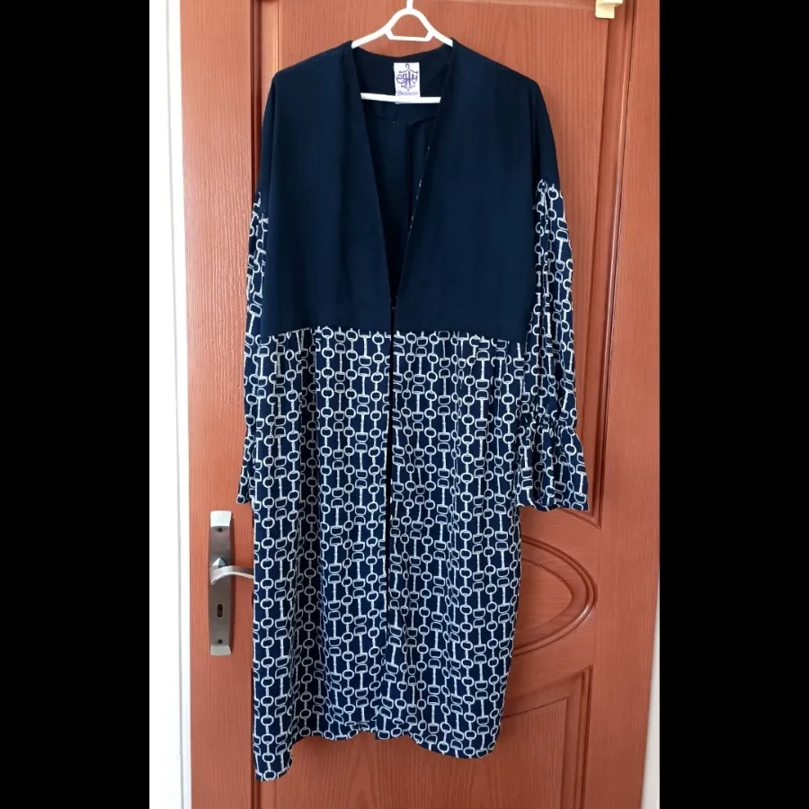 مانتو کرپ حریر سرمه ای