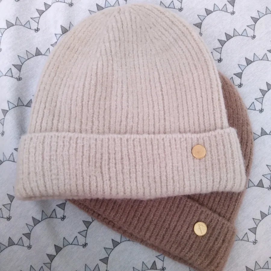 کلاه بسیار گرم و لطیف