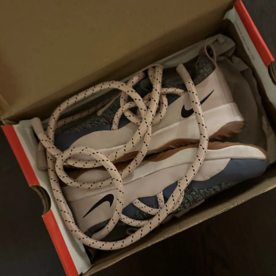 کتونی نایکی اورجینال