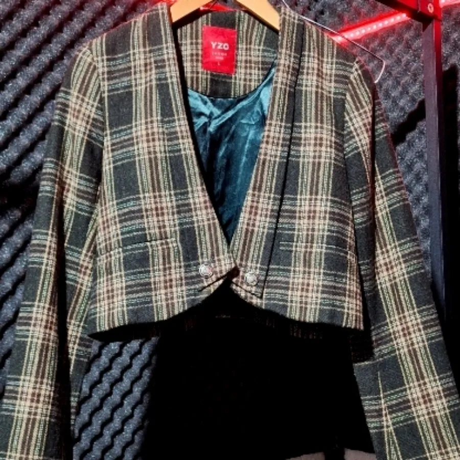 کت کوتاه زنانه YZC