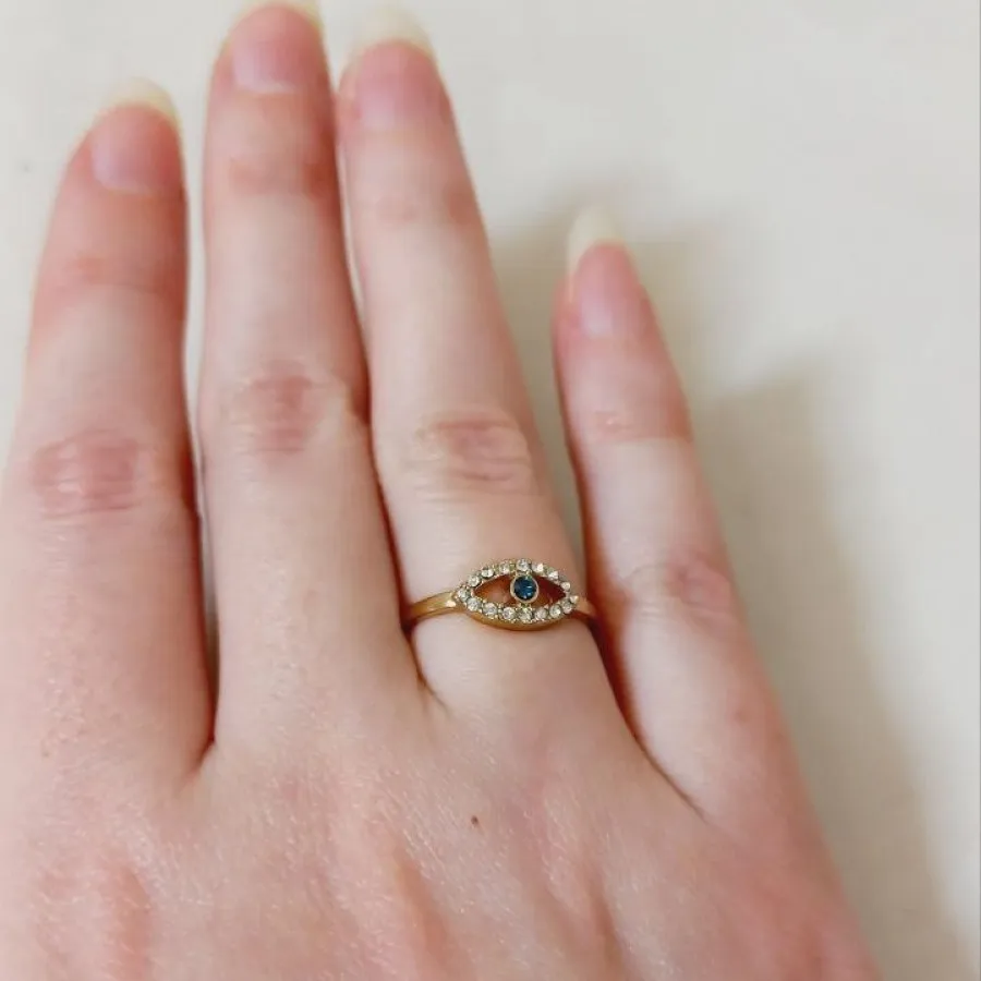 انگشتر جذاب و زیبا