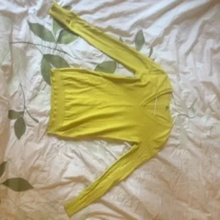 پلیور یقه هفت بنتون