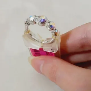 انگشتر جذاب و زیبا