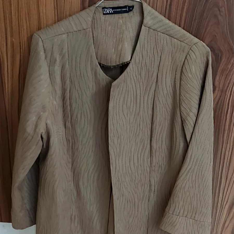 مانتو کتی ژادکاد