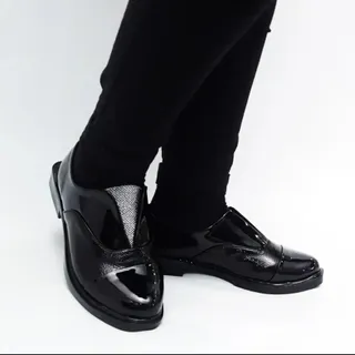 کفش کلاسیک زنانه