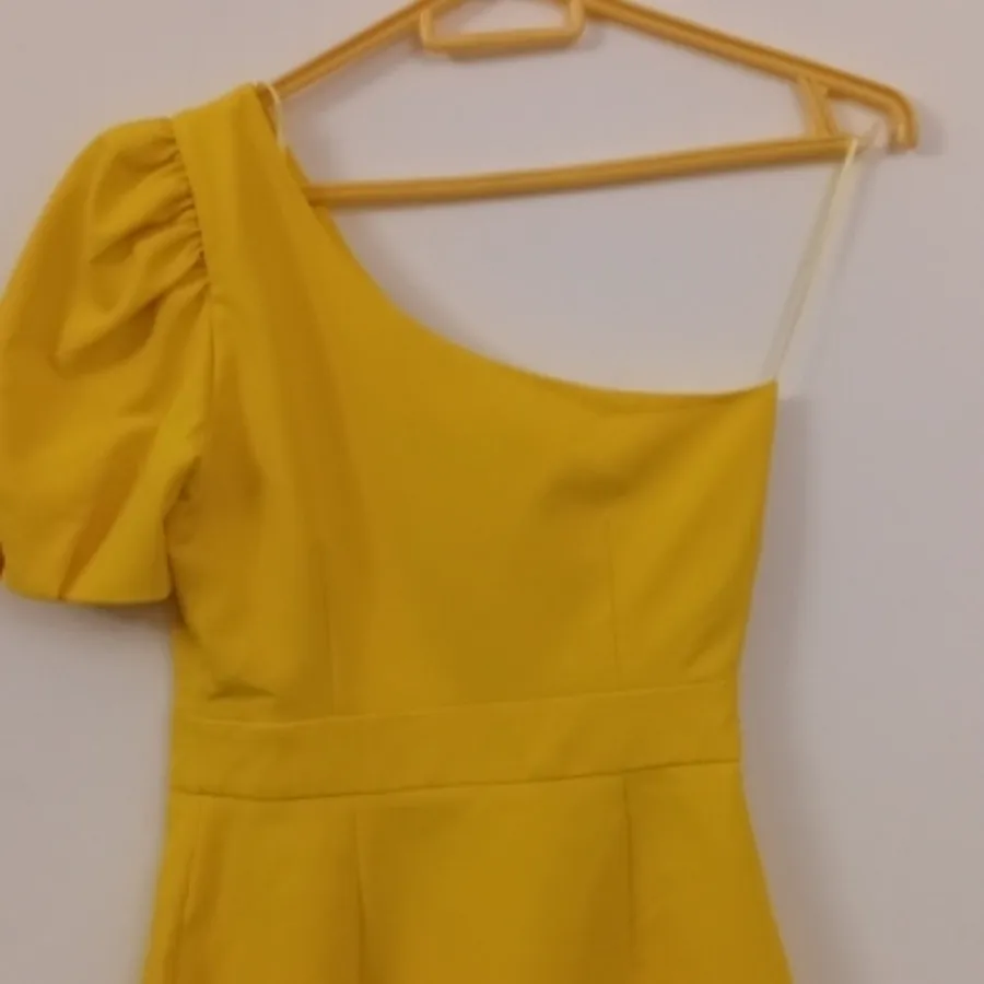 پیراهن زرد زارا بیسیک