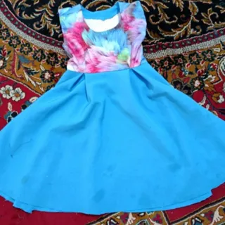 پیراهن  دخترانه