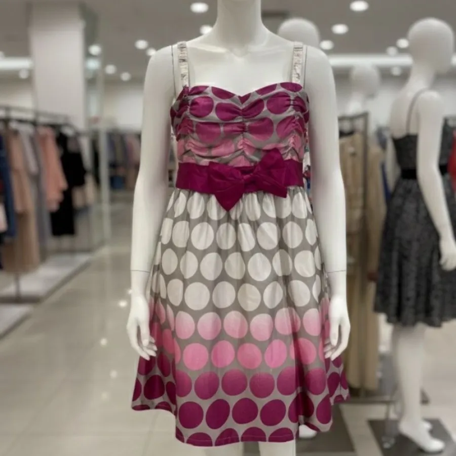 پیراهن عروسکی