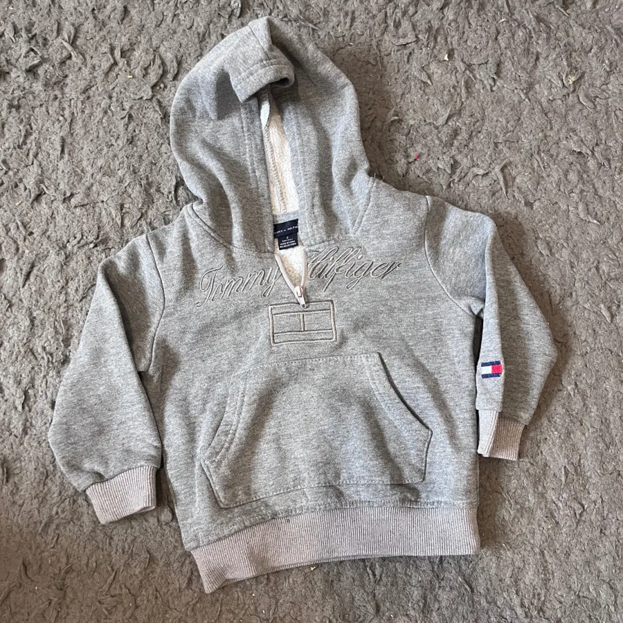 هودی بچگانه