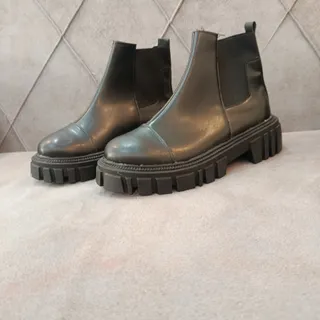 نیم بوت