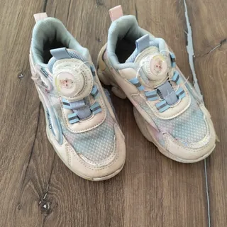 کتونی دخترونه