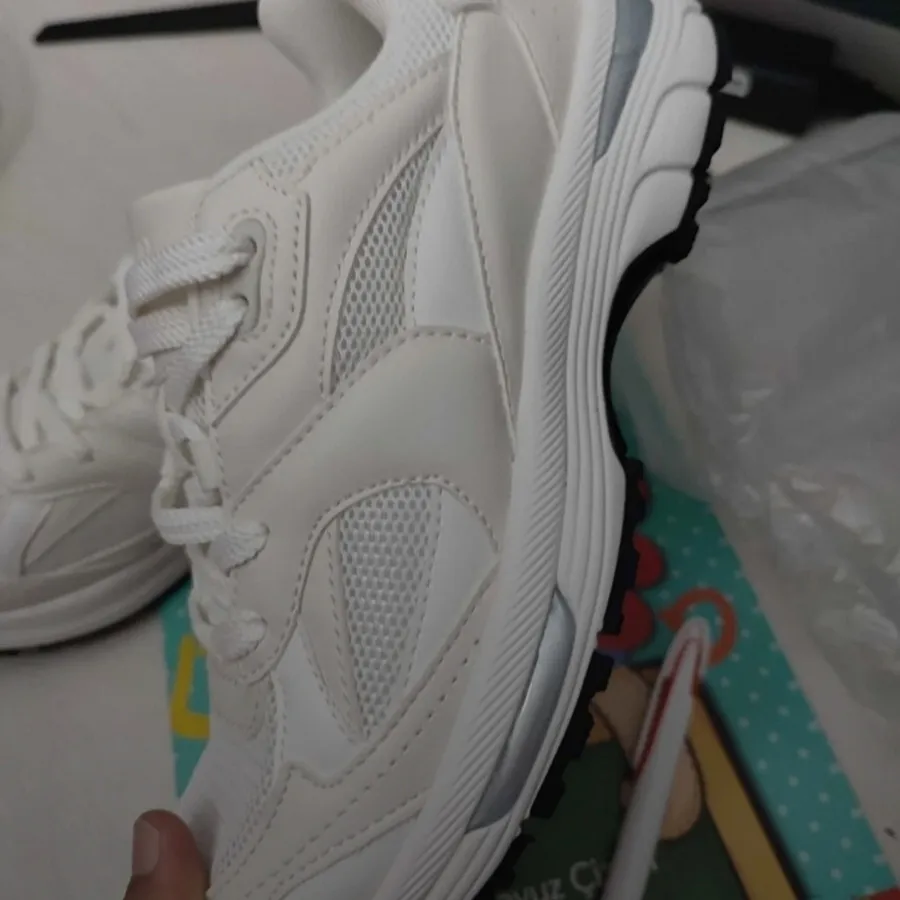 کتونی اویشو