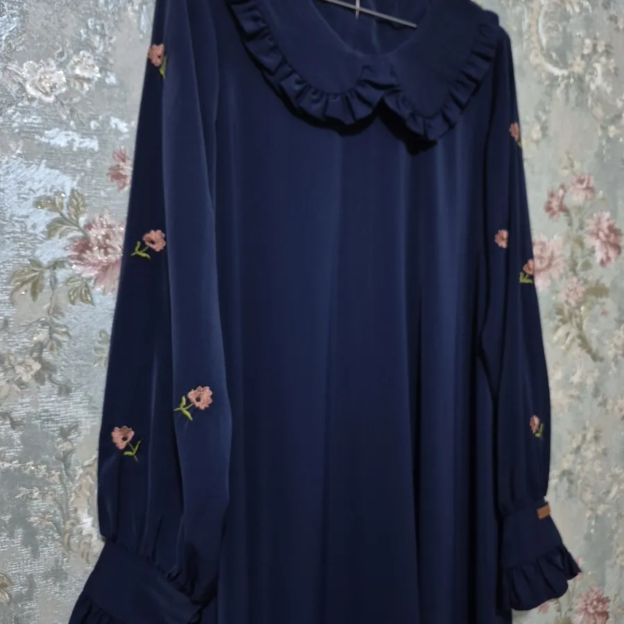 عبا سورمه ای