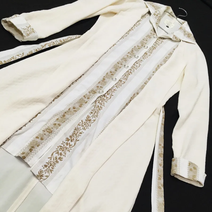 مانتو کرم بلند