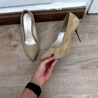 کفش مجلسی کرم