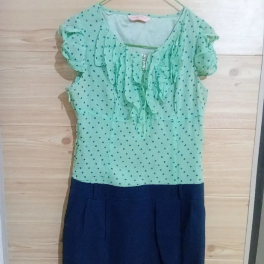 پیراهن کوتاه