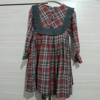 پیراهن دخترانه